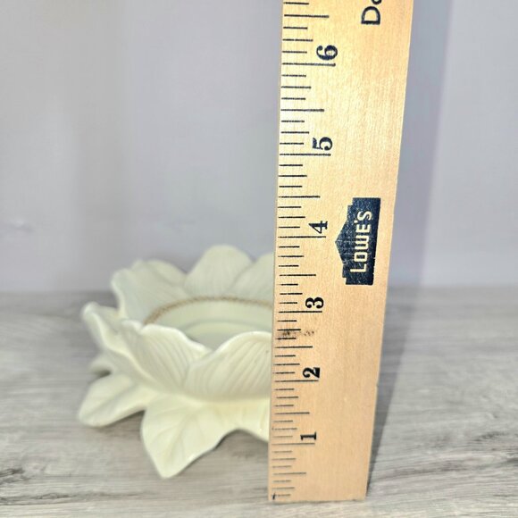 PartyLite Porcelain Magnolia Lotus Flower Blossom Pillar Candle Holder Gold Bead - Picture 7 of 8